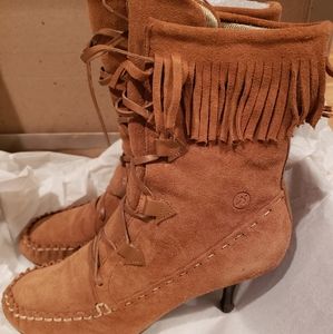 below the calf boots